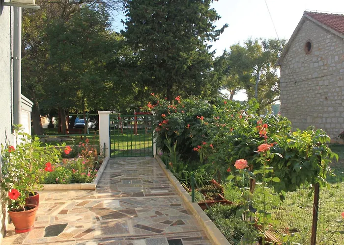 By The Sea Kukljica, Ugljan - 8400 *